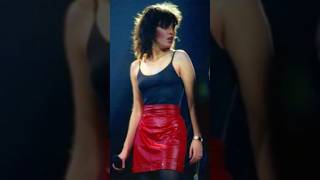 Tränen lügen nicht/ Ladys in Leder/ rotes Leder/ red leather/ klasse #lederhose #lederrock