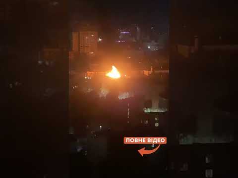 ШОКУЮЧІ КАДРИ! Будинок ЯНУКОВИЧА в Ростові атакували ДРОНИ!