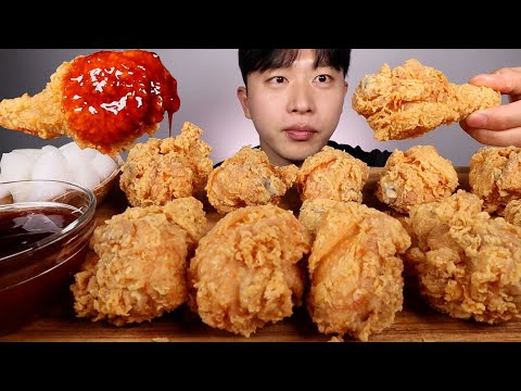 BBQ 황금올리브치킨 양념소스에 찍어서 먹방~!! ASMR MUKBANG FRIED CHICKEN EATING SHOW