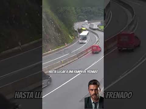 ¿Capacidad de maniobra? #trucks #trailers #camiones #camioneros #camion