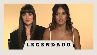 [LEGENDADO] Dakota Johnson e Adria Arjona - DC Film Girl | Splitsville