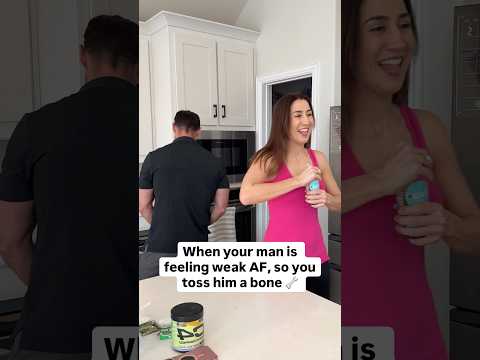 Make him feel strong 🙄 #couplecomedy #marriedlife #wifeduty #bodybuilder