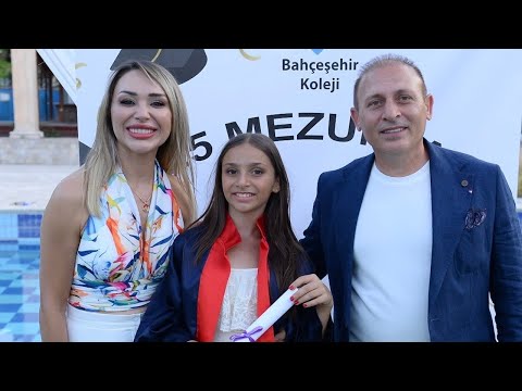LİNA'NIN MEZUNİYET PARTİSİ