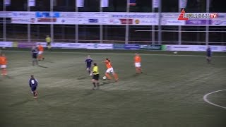 Screenshot van video Fantastisch doelpunt Aniek Nouwen, Oranje Vrouwen <17 - Westfalen <17