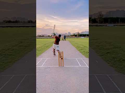 Bodybuilder vs cricketer | Bowler ki krdi dhunai #shorts #ytshorts #cricket