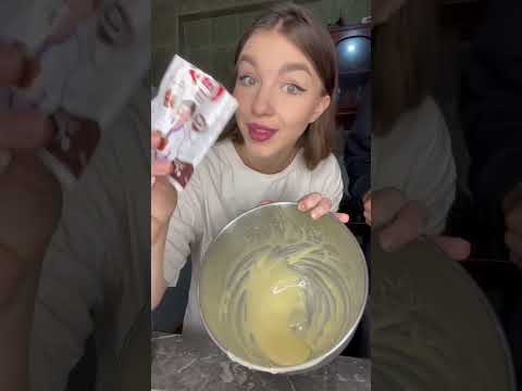 زوجتي الرّوسيّة تطبخ حلوى مغربية لأول مرّة 😱😂 #ضحك #مقاطع #مغربية #shortvideo