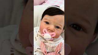 BEBÊ APRIL