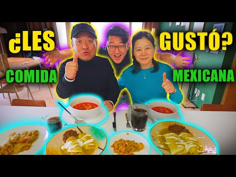 MIS PAPÁS PRUEBAN COMIDA MEXICANA(Enchiladas, Pozole y Chicharrón)