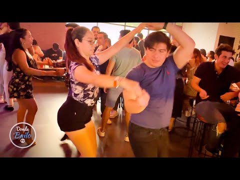 Bailando Bachata Sensual en Mexico - Bachamambo Merida #bachatasensual