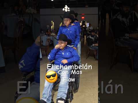 El Chambelan Con Más Flow😎#quinceañera #viral #sweet16 #quince #wedding @FUERZAREGIDA