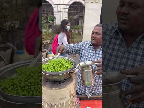लखनऊ की फेमस मटर चाट l Matar Chaat | Lucknow Street Food #shorts #streetfood