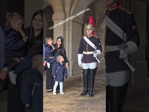 child is impressed by kingsguard #viralshorts #youtubeshorts #kingsguard