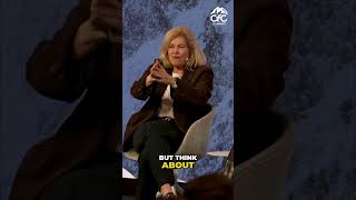 Blockchain vs. Money Market: Cost Savings Revelaed by Franklin Templeton CEO Jenny Johnson! #shorts