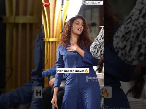 #keerthysuresh grooves to #nainmatakka with fans at #galattaindia fans festival and it's 🔥