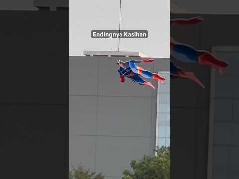 Flyguy RC Plane Berbentuk Manusia Yang Beneran Bisa Terbang