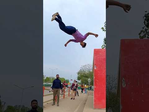  Reverse😱 jump stunt #viral #shortsvideo #flipsinpublic #youtube #shorts #support🙏