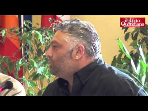 Roma, capo Rom minaccia presidente Onlus: 'Ti mando in coma se parli del mio campo'