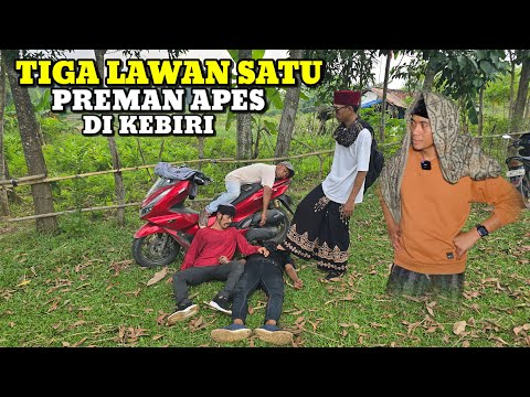 DI KASIH PELAJARAN, 3 PREMAN DI BUAT KAPOK SAAT MALAK. KI MERCON NGAMUK