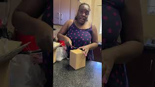 Unboxing 