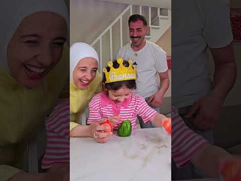وانتو كيف بالبيت تيم بابا👨 او تيم ماما🧕 بصراحة 🤭 #hasanandnour #shorts