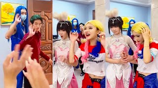 【鬥羅大陸】 小舞和小醜女高興太早啦，以為他們都出門了，結果沒有~#斗羅大陸 #唐三 #小舞 #唐舞桐 #唐舞麟