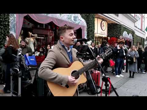 Charlie O'Brien Charms Grafton Street Crowd with his Performance of (Pompeii) by Bastille.