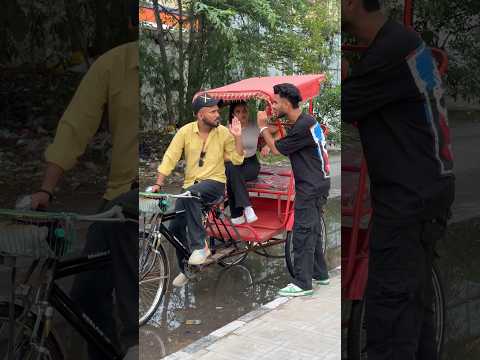 रिक्शा में नागिन बैठी है 😱 #funny #bhojapurihitsong #comedyfilms #bhokpurigana #comedymovies