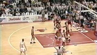 Scottie Pippen - 29 pts vs. Sixers (G5 - 1990 ECSF)