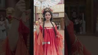 Magical Hanfu Experience in Shanghai Yu Garden!