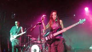 LINA STONER // LIVE 