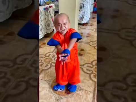 Mi tío tenía mi traje de Goku 😳🤣 #shorts #viralvideo #youtubeshorts