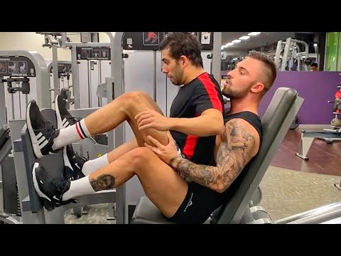 Gym Partner Goals! 😍🤔😂