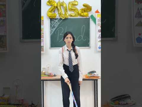 Who's trying to kill sir??😰👿😱| Simran Makhija | #shorts #school #schoollife #thriller