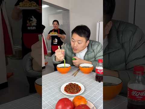 I Mixed The Paste Into My Wife's Soup 😎 #foodchallenge #shortsfeed #shortsvideo