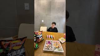 😱 Rafael Experimentando Doces e Salgadinhos Diferentes! 🍭🤩 #shorts