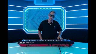Scott Storch making Beats Live on a Jet! 🛩️