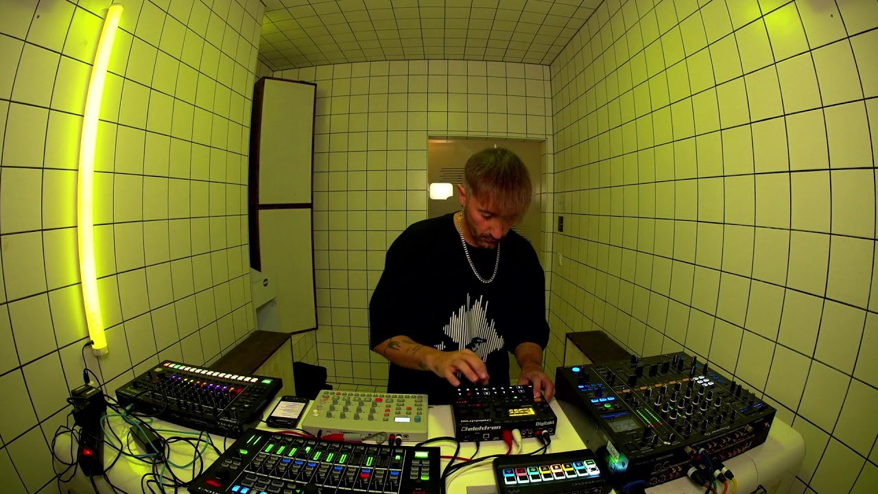C-System (LIVE) | HÖR – August 13 / 2026