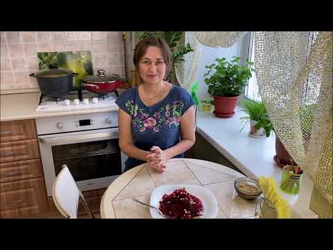 Придумала вкусный и полезный салат из вареной свеклы