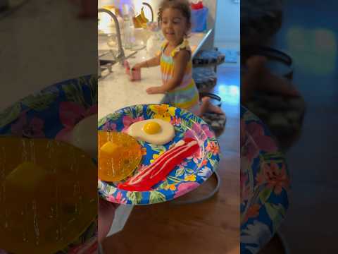 Dad Gives daughter fake Breakfast 🍳 #shorts
