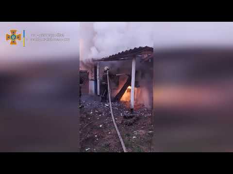 У Черкаському районі рятувальники двічі ліквідовували пожежі в надвірних спорудах
