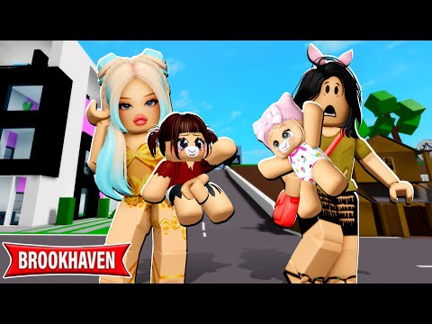 AS BEBÊS FORAM TROCADAS na MATERNIDADE  | Historinhas Brookhaven Roblox