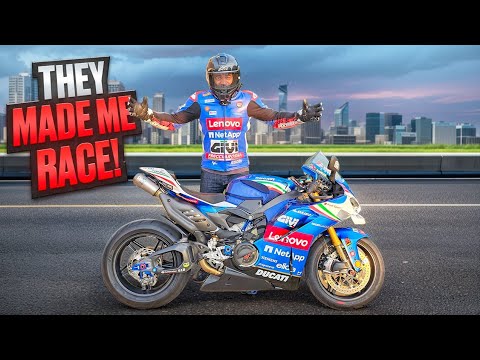 2025 Ducati Panigale V4 Tricolore Italia | 1st Ride & THEY MADE ME RACE!