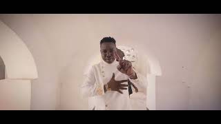 Duden j feat Alif Naaba - Le noir en couleur (Clip officiel)