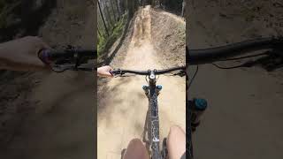 Borderline Jumpline  #mountainbike #mountainbiking #downhillmtb #jumpline #mtb #bikelife