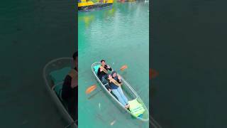 Menjelajahi keindahan Danau Tosca Pa Ali dari atas kano