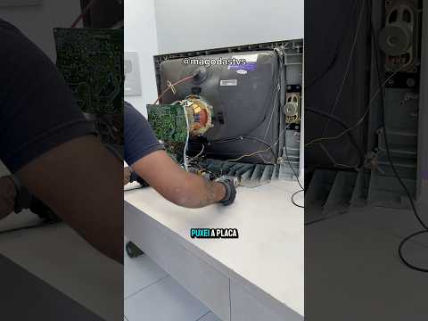 Tv de tubo, será que deu bom?