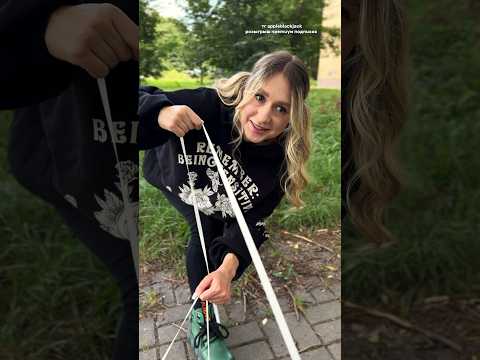 вы в детстве играете во дворе в резиночки: