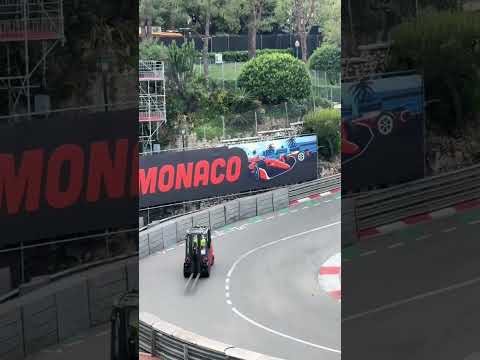 CHARLES LECLERC!!! LECLERCCC!