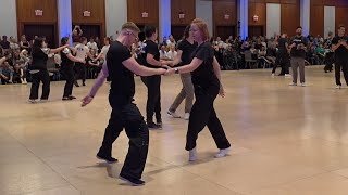 Swing King Dance Wance