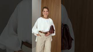Vídeo adicional 6 do item Calça Loretta - Bege - Corte Reta Risca de Giz